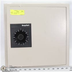 KEEPSAFE SAFE WITH COMBINATION.