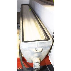 50 INCH ALUMINUM EXPLOSION PROOF LIGHT