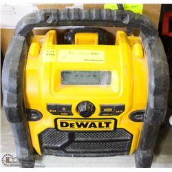 DEWALT JOBSITE RADIO WORKS W/ 12/18/20 VOLT