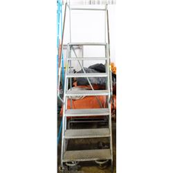 7FT METAL SAFETY LADDER