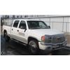 Image 4 : UNRESERVED! 2003 GMC SIERRA K1500 HEAVY DUTY SLT