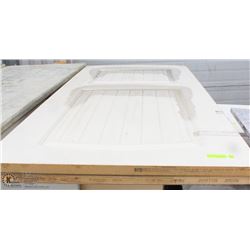 LOT OF 2 WHITE INTERIOR DOORS 36"X80"H