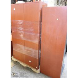 PALLET OF ASSOTRED OFFICE DESKS - AS IS