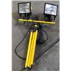 Image 1 : DUAL METAL HALIDE WORK LAMP ON TRIPOD STAND