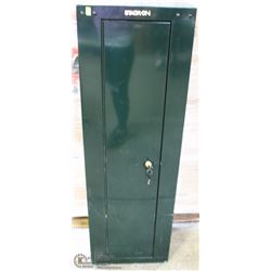 STACK-ON METAL 8-GUN SAFE 17" X 11" X 53"