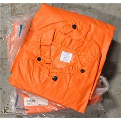 LOT OF 5 ORANGE FLAME RESISTANT JACKETS SIZE MED.