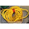 Image 1 : BOX OF ASSORTED AIR HOSE