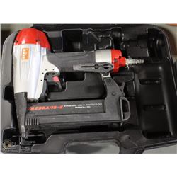 MAX TA238A/18-6 AIR STAPLER IN CASE