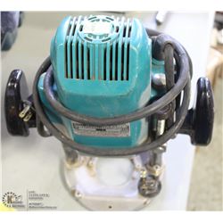 MAKITA ROUTER 3612BR