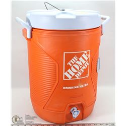 LARGE RUBBERMAID 20 LITRE DRINKING