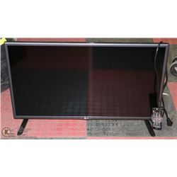 LG FLAT 31" SCREEN SMART TV WITH REMOTE