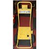 Image 1 : YELLOW SHOP CART