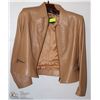 Image 1 : BEIGE LEATHER JACKET WOMENS SIZE 16.
