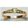 Image 2 : 14) 14K YELLOW GOLD PERIDOT BABY RING