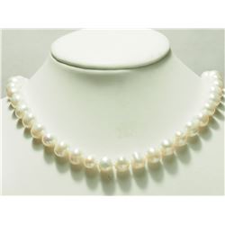 18) STERLING SILVER FRESHWATER PEARL 17" NECKLACE