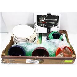 FLAT OF 12 ASSORTED PCS OF FIESTA DISHES,