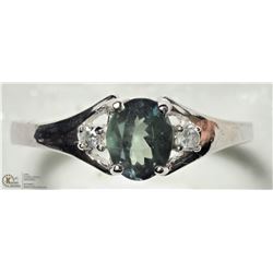 26) 10K WHITE GOLD ALEXANDRITE AND DIAMOND RING