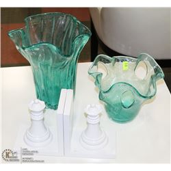 2 BLUE ART GLASS VASES WITH BOOKENDS