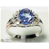 Image 2 : 36) 14K WHITE GOLD TANZANITE AND 8 DIAMOND RING