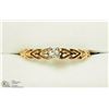 Image 1 : 38) 14K GOLD DIAMOND SOLITAIRE ESTATE RING