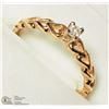 Image 2 : 38) 14K GOLD DIAMOND SOLITAIRE ESTATE RING