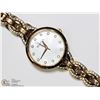 Image 1 : 39) BULOVA MOTHER OF PEARL DIAL CRYSTAL STAINLESS