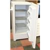 Image 1 : GENERAL APT SIZE UPRIGHT FREEZER. APPLIANCES