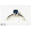 Image 2 : 46) 10K BLUE DIAMOND SOLITAIRE RING