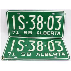 SET OF 2 UNUSED 1971 ALBERTA  LICENSE PLATES