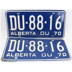 SET OF 2 UNUSED 1970 ALBERTA LICENSE PLATES