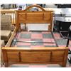 Image 1 : QUEEN SIZE SOLID WOOD BED FRAME INCL HEADBOARD