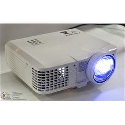 MITSUBISHI EW230U-ST DLP PROJECTOR HDMI WIDE SHORT