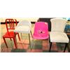 Image 1 : SHOWHOME GROUP OF 4 ASSORTED CHAIRS