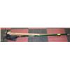 Image 1 : BUNDLE OF YARD TOOLS