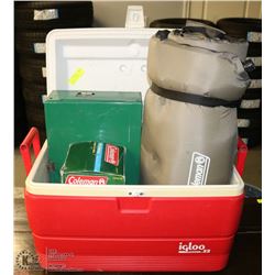 LARGE IGLOO COOLER WITH COLEMAN FOAM LINED