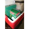 Image 2 : LARGE IGLOO COOLER WITH COLEMAN FOAM LINED