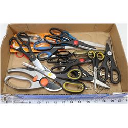 FLAT OF ASSORTED SCISSORS & SNIPS