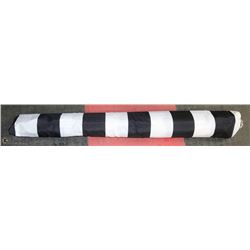 NEW HOMETRENDS 7FT PATIO UMBRELLA,BLACK & WHITE