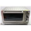 Image 1 : CUISINART CONVECTION TOASTER OVEN / BROILER