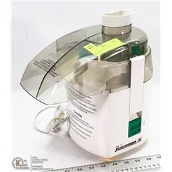 THE JUICEMAN JUNIOR JUICER MACHINE