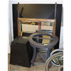 SHOWHOME KITCHEN TABLE NO HARDWARE WITH