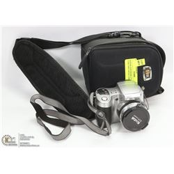 KODAK EASYSHARE Z710 WITH CASE AND 1GB SD CARD