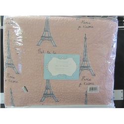 Whimsicle full Queen quilt set / 1 Quilt & 2 shams