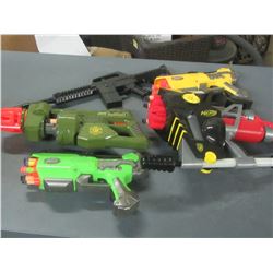 Box with 4 Nerf Guns
