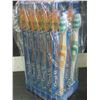 Image 1 : 1 Dozen Oral-B Toothbrushes factory sealed / classic soft