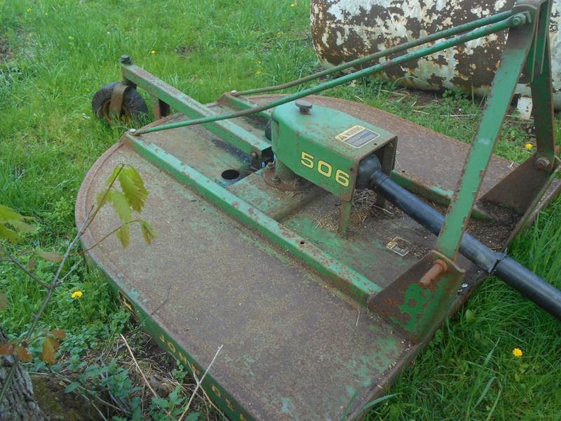 John Deere 60" Brush Hog Model 506/ Works