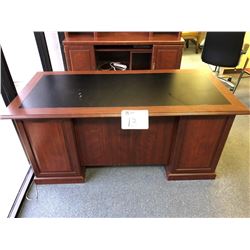 Executive desk, (9) drawers