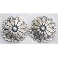 jello mold 2 inch silver conchos