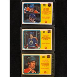 1982-03 WAYNE GRETZKY O-PEE-CHEE HOCKEY CARD LOT (#237, 235, 242)