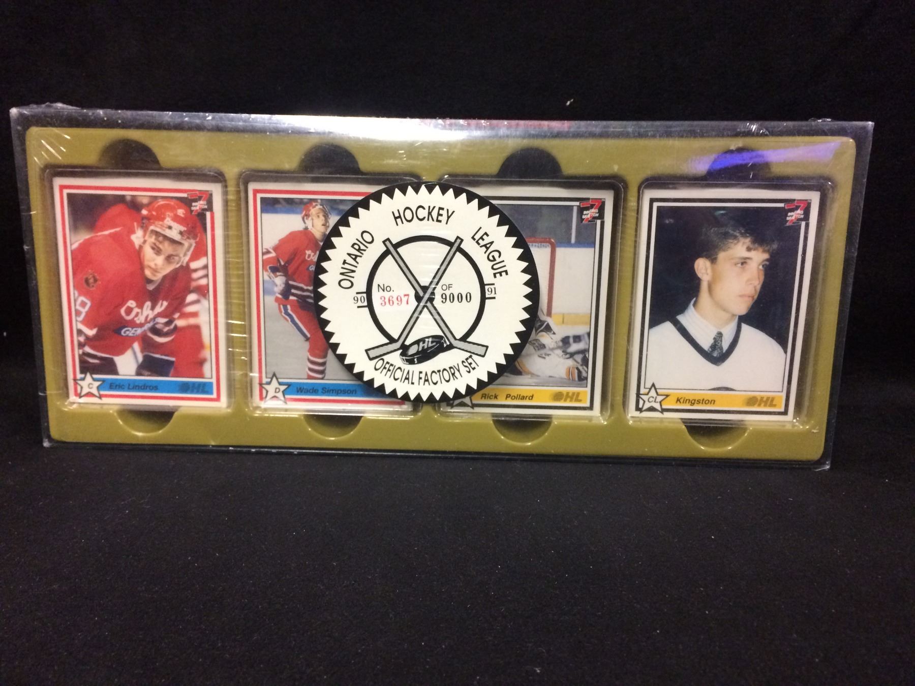 LIMITED EDITION 1990-91 OHL OFFICIAL HOCKEY CARD SET (3697/9000)